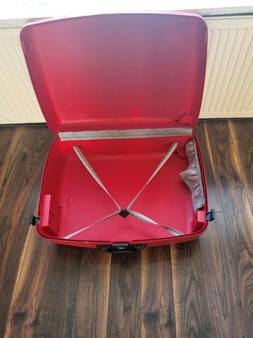 NETTE DELSEY HARD KUNSTSTOF KOFFER 27 X 57 X 77 CM  beschikbaar voor biedingen