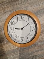 Grenen klok, Huis en Inrichting, Woonaccessoires | Klokken, Ophalen of Verzenden, Zo goed als nieuw, Wandklok
