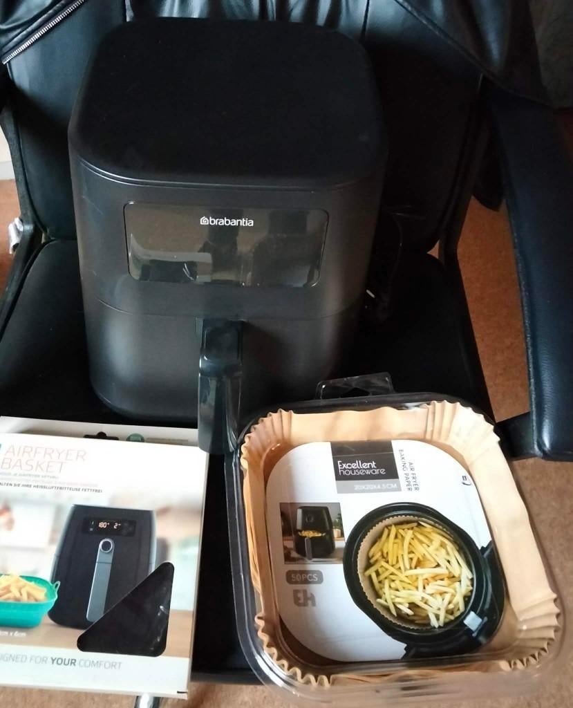 Nieuwe Brabantia airfryer, Witgoed en Apparatuur, Airfryers, Nieuw, Airfryer, 1500 gram of meer, Ophalen