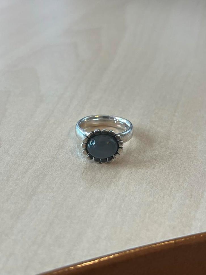 Nieuwe Trollbeads Ringen moet weg halve prijs, Sieraden, Tassen en Uiterlijk, Ringen, Nieuw, Dame, 17 tot 18, Zilver, Met parel