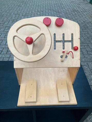 Houten stuurkolom beschikbaar voor biedingen