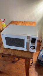 Sharp magnetron, Witgoed en Apparatuur, Magnetrons, Ophalen, Zo goed als nieuw