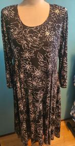 Jurk magna maat 44 46, Zwart, Maat 42/44 (L), Ophalen of Verzenden, Zo goed als nieuw