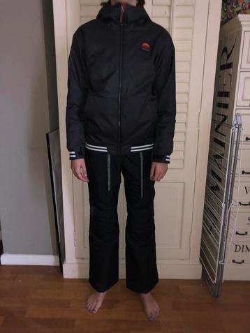 Skipak wedze skijas en skibroek 164 beschikbaar voor biedingen