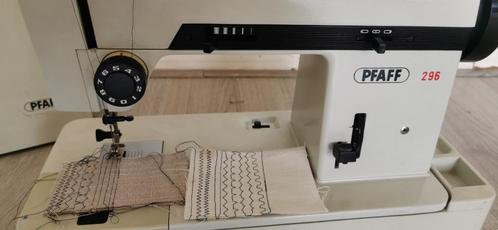 Naaimachine PFAFF 296 werkt goed, Hobby en Vrije tijd, Naaimachines en Toebehoren, Zo goed als nieuw, Naaimachine, Pfaff, Ophalen of Verzenden
