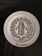 Porcelaine d'auteuil borden en grote visschaal, Ophalen of Verzenden, Aardewerk, Overige stijlen, Bord(en)