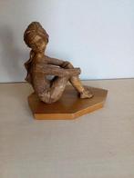 Vintage beeldje. Meisje/Teenager.Jaren 60/70, Ophalen of Verzenden