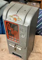 Oud wandautomaatje GUM dispencer SILVER KING USA zeldzaam, Verzamelen, Automaten | Gokkasten en Fruitautomaten, Overige munten