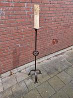 Antiek grote smeedijzeren engelse kerk kaars kandelaar, Ophalen of Verzenden