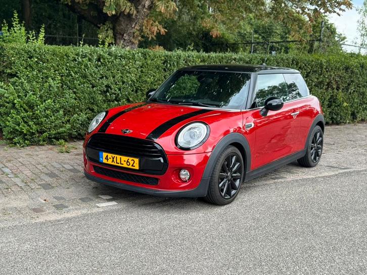 Mini 1.5 Cooper 2014 Rood, Auto's, Mini, Particulier, Cooper, Achteruitrijcamera, Airbags, Airconditioning, Alarm, Apple Carplay
