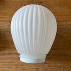 Vintage lampenbol schroefkogel gematteerd druppelvorm, Huis en Inrichting, Lampen | Plafondlampen, Ophalen of Verzenden, Zo goed als nieuw