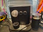 Defecte Nespresso Expert & Milk Koffiemachine, Koffiepads en cups, Gebruikt, Koffiemachine, Ophalen of Verzenden