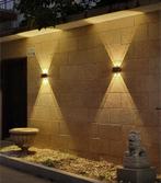 Outdoor Solar Up & Down LED wandlamp met 4 leds (warm wit), Ophalen, Nieuw, Kunststof, Solar