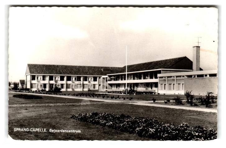 Sprang-Capelle, Bejaardencentrum, Verzamelen, Ansichtkaarten | Nederland, Ongelopen, Noord-Brabant, 1960 tot 1980, Verzenden