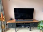 Tv-meubel zwart staal en mango hout, Zo goed als nieuw, Ophalen