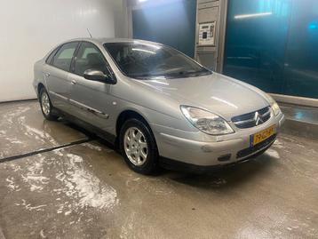 Citroën C5 2.0 16V Exclusive AUT 2001 Grijs beschikbaar voor biedingen