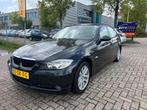 BMW 3-serie 318i High Executive - Automaat - Leder, 65 €/maand, Achterwielaandrijving, Beige, 4 cilinders