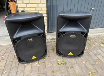 Behringer speakers  beschikbaar voor biedingen