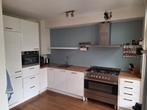 Hoogglans witte keuken, houtlook blad en Etna gasfornuis, Ophalen, Gebruikt, Wit