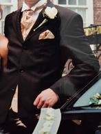 Trouwpak klassiek, Kleding | Heren, Trouwkleding en Trouwaccessoires, Ophalen of Verzenden, Zo goed als nieuw, Bruin, Trouwpak