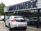 Volvo V40 2.0 D4 Momentum Business, Euro 5, Gebruikt, Zwart, Leder en Stof
