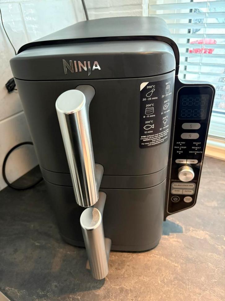 Ninja Double Stack Airfryer (NIEUWSTAAT), Witgoed en Apparatuur, Airfryers, Zo goed als nieuw, Airfryer XXL, 1500 gram of meer