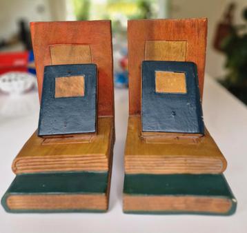 Vintage, houten boekensteunen - Boeken Design beschikbaar voor biedingen