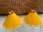 Gele Vintage Emaille Lampenkap set van 2, Huis en Inrichting, Lampen | Lampenkappen, Ophalen, Gebruikt, Overige kleuren, Rond