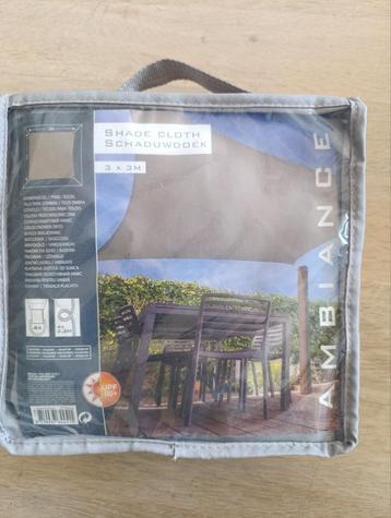 Schaduwdoek 3x3m. Nieuw in verpakking. Antraciet grijs. beschikbaar voor biedingen