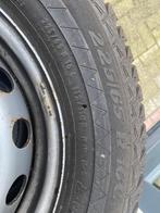 Winterbanden Renault Master 2014, Auto diversen, Ophalen, Zo goed als nieuw