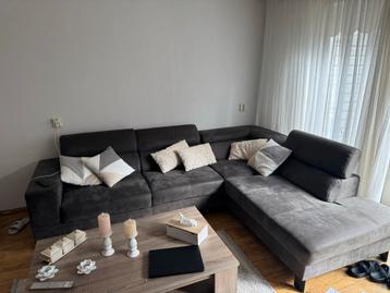 Hoekbank L-vorm, 270x200cm, 5 jaar oud beschikbaar voor biedingen