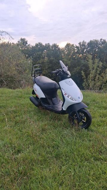 Piaggio zip 4t 50cc beschikbaar voor biedingen