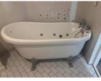 Te koop bubbelbad. Op  pootjes, Huis en Inrichting, Badkamer | Complete badkamers, Ophalen, Zo goed als nieuw