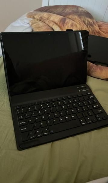Samsung tab A8 beschikbaar voor biedingen