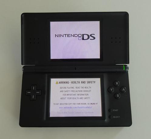 Nintendo DS Lite in het Zwart, Spelcomputers en Games, Spelcomputers | Nintendo DS, Zo goed als nieuw, DS Lite, Zwart, Ophalen