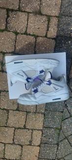 Jordan 4 Metallic Purple 45,5, Kleding | Heren, Schoenen, Jordan, Ophalen of Verzenden, Wit, Zo goed als nieuw