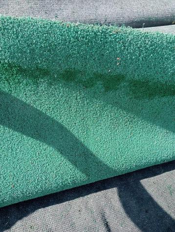Gebruikt kunstgras waterveld - Per rol 55x4m (220m2) beschikbaar voor biedingen