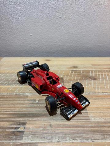 Modelauto Ferrari F1 F310 (1:24) beschikbaar voor biedingen
