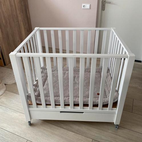 Bopita box met lade, Kinderen en Baby's, Boxen, Gebruikt, Rechthoekig, In hoogte verstelbaar, Lade, Wieltjes, Ophalen