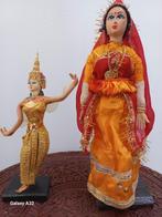 Thaise en Indiase danseres, pop op voetstuk, 22 en 27 cm., Ophalen of Verzenden, Gebruikt, Pop