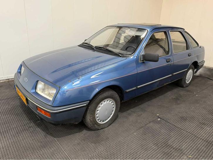 Ford - Sierra - Oldtimer - 1986, Auto's, Oldtimers, Bedrijf, Ford, Overige brandstoffen, Hatchback, Handgeschakeld, Geïmporteerd