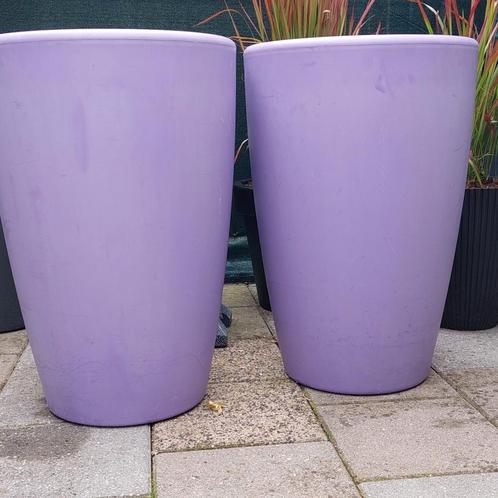 Super mooie buiten potten gekocht bij Intratuin
Kleur; paars, Tuin en Terras, Bloempotten, Ophalen