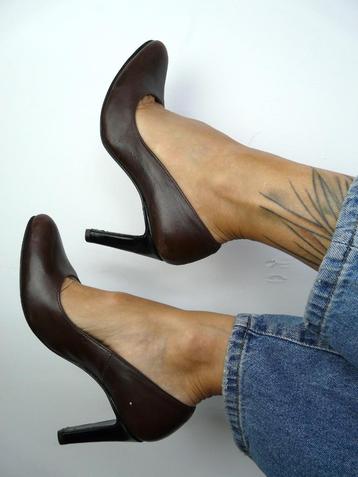 *Abfab Vintage Donkerbruine Leren Pumps maat 40* beschikbaar voor biedingen