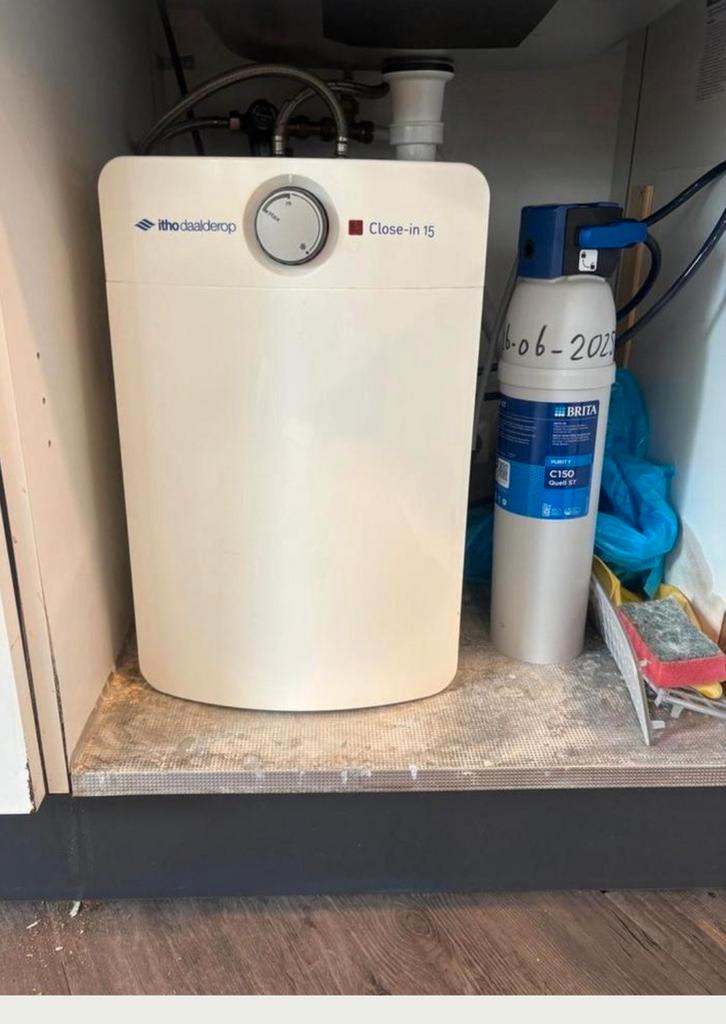 3 stuks Itho Daalderop Close-in 15 Boiler + Brita Filter, Doe-het-zelf en Verbouw, Geisers en Boilers, Gebruikt, Boiler, Minder dan 20 liter