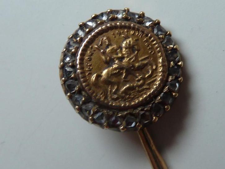 Antieke 18 kt. gouden dasspeld met diamanten, Joris en draak, Sieraden, Tassen en Uiterlijk, Antieke sieraden, Broche, Goud, Met edelsteen