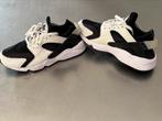 Nike Air Huarache maat 44 Oreo, Zwart, Nike, Ophalen of Verzenden, Sneakers of Gympen