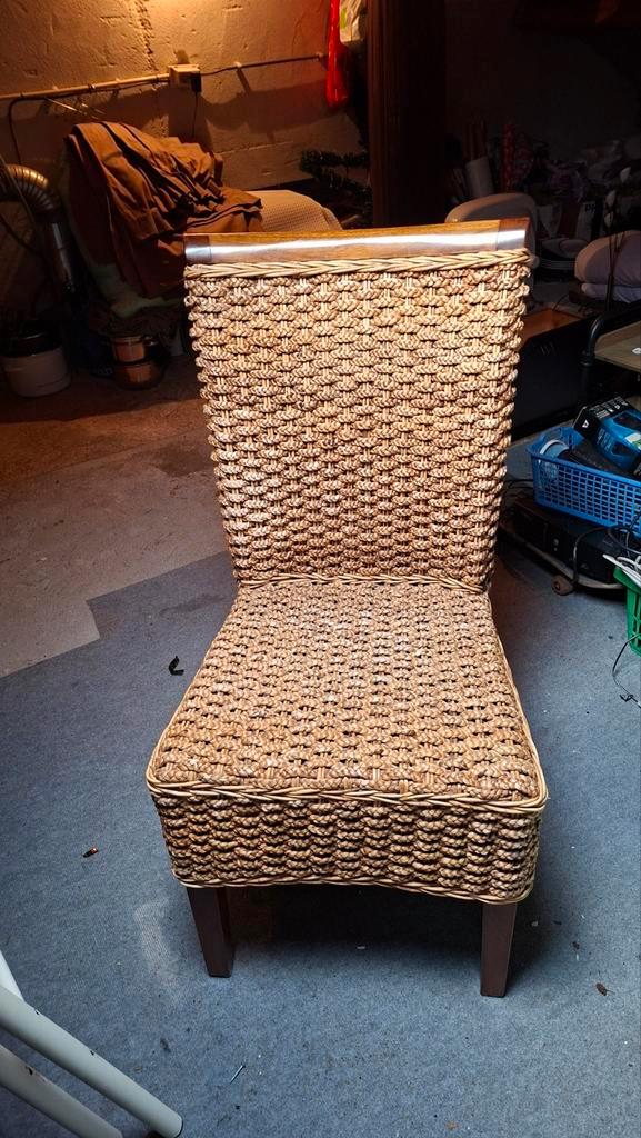 Eetkamer stoelen 6, Huis en Inrichting, Stoelen, Zo goed als nieuw, Vijf, Zes of meer stoelen, Riet of Rotan, Bruin, Ophalen