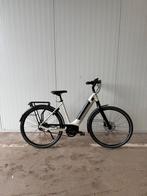 Gazelle Ultimate C8+ bosch middenmoter (showroommodel), Ophalen of Verzenden, Zo goed als nieuw, 51 tot 55 cm, 50 km per accu of meer
