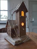 Groot houten huis met sneeuw en verlichting, Diversen, Kerst, Ophalen of Verzenden, Gebruikt