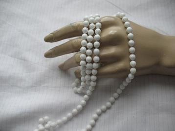 Lange *Charleston Ketting Kralen *Wit Rond *Geknoopt Vintage beschikbaar voor biedingen